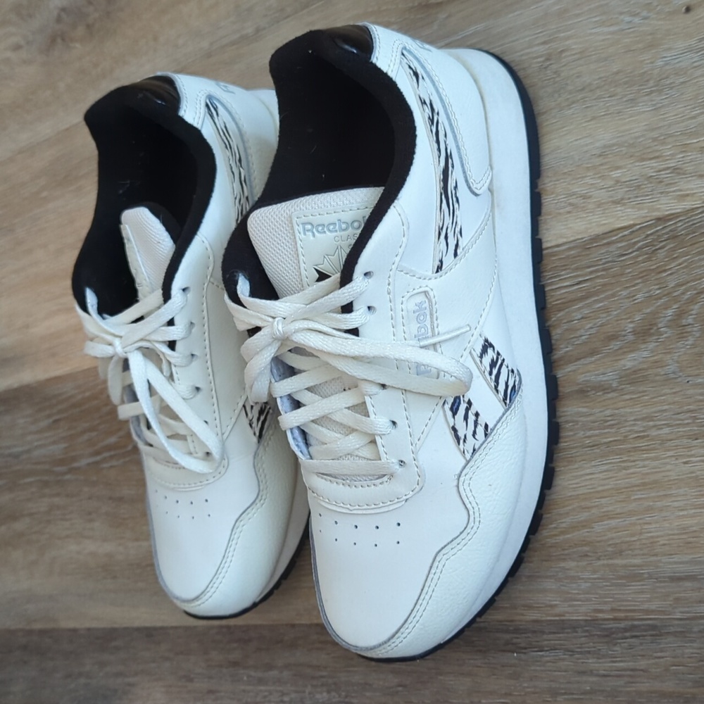 Women's Reebok Classic Sneaker
